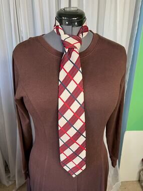 tie vintage plaid red maroon blue cream